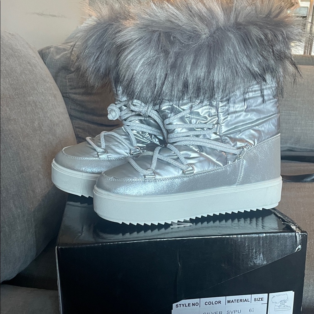 Fashion Nova Silver Winter Boots with Faux Fur